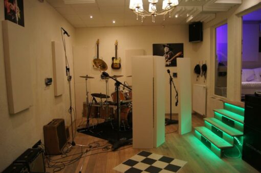 GIK Acoustics Screen panels in Studio