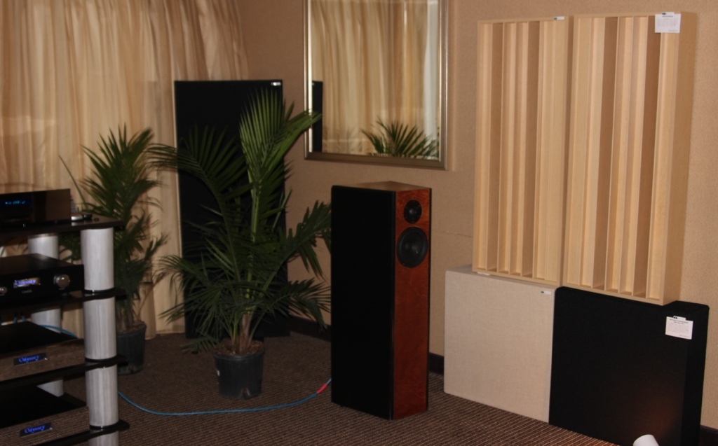 Q7d Diffusor Scopus Bass Trap FreeStand Acoustic Panel
