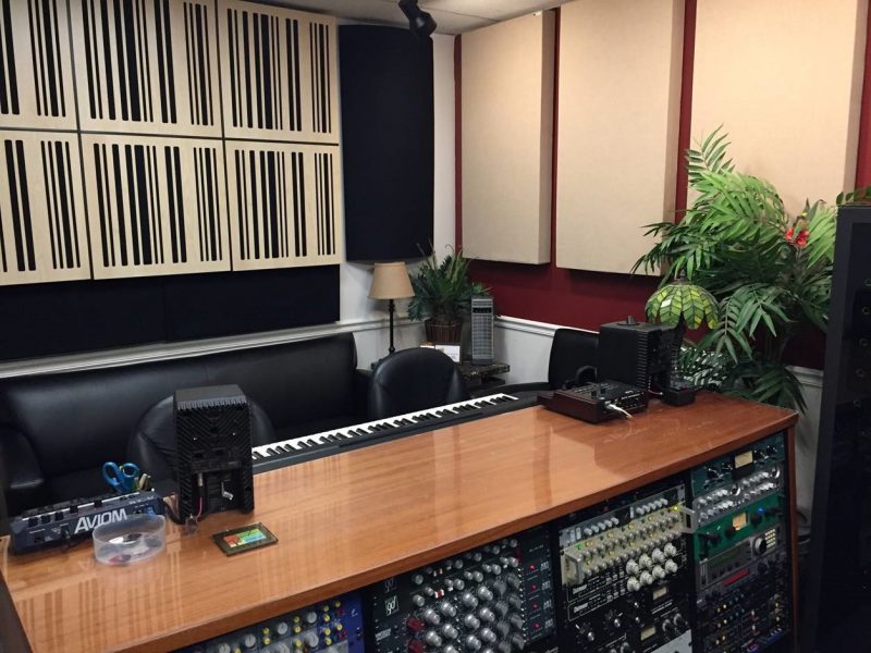 Tiki Mastering Control room with Alpha series bass traps by GIK Acoustics