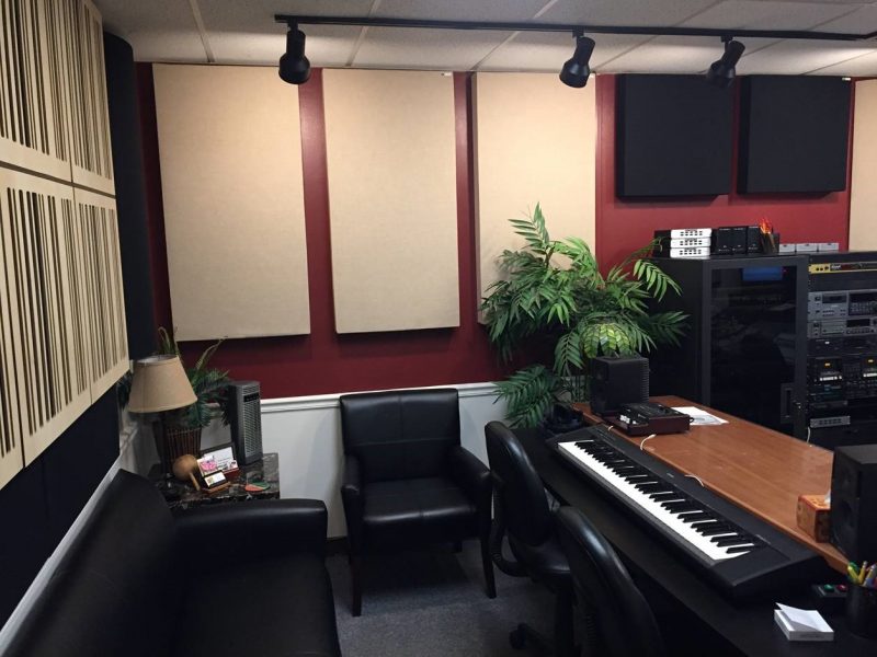 Tiki Recording Control Room with GIK Acoustics 244 Bass Traps and Alpha Series bass traps diffusors on the back wall