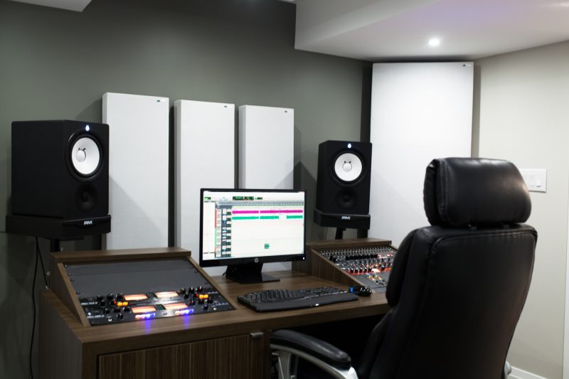 GIK Acoustics Acoustic panels and bass traps Studio-Mike-10